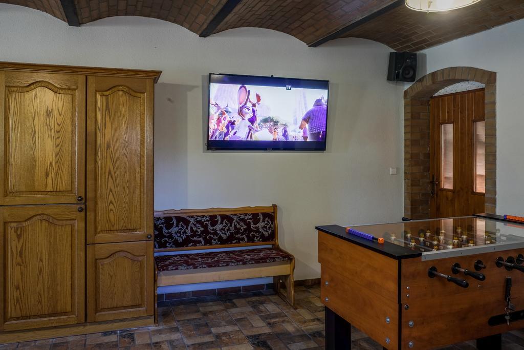 Stovka Bozanov Guest House Bagian luar foto