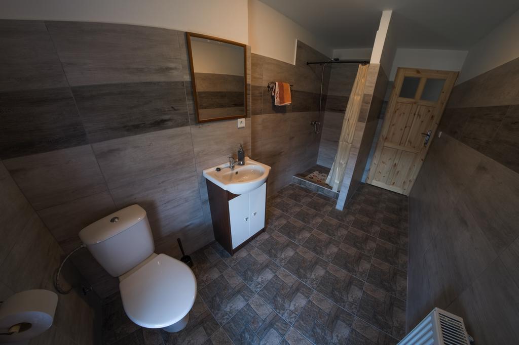 Stovka Bozanov Guest House Bagian luar foto