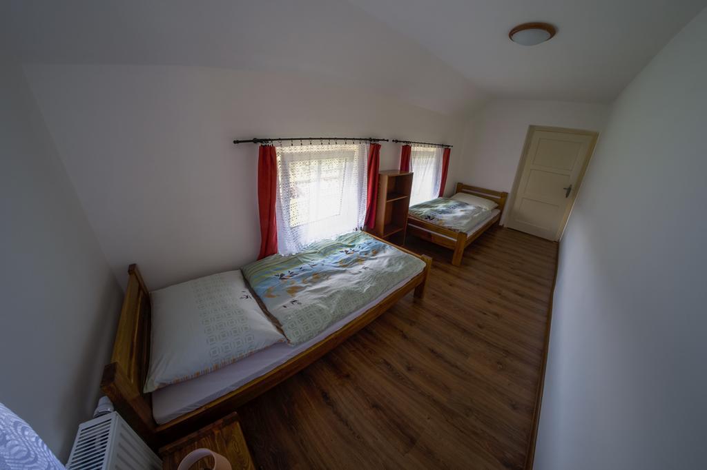 Stovka Bozanov Guest House Bagian luar foto